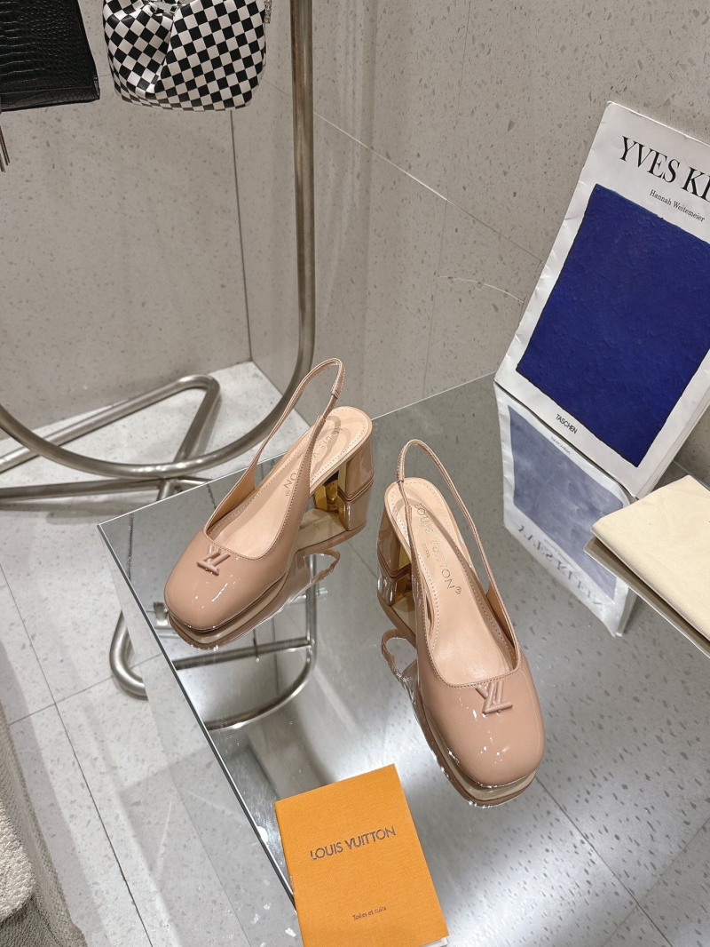 l0vis Vvtt0n heeled shoes